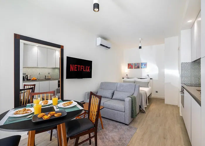 Intendente Modern Stays