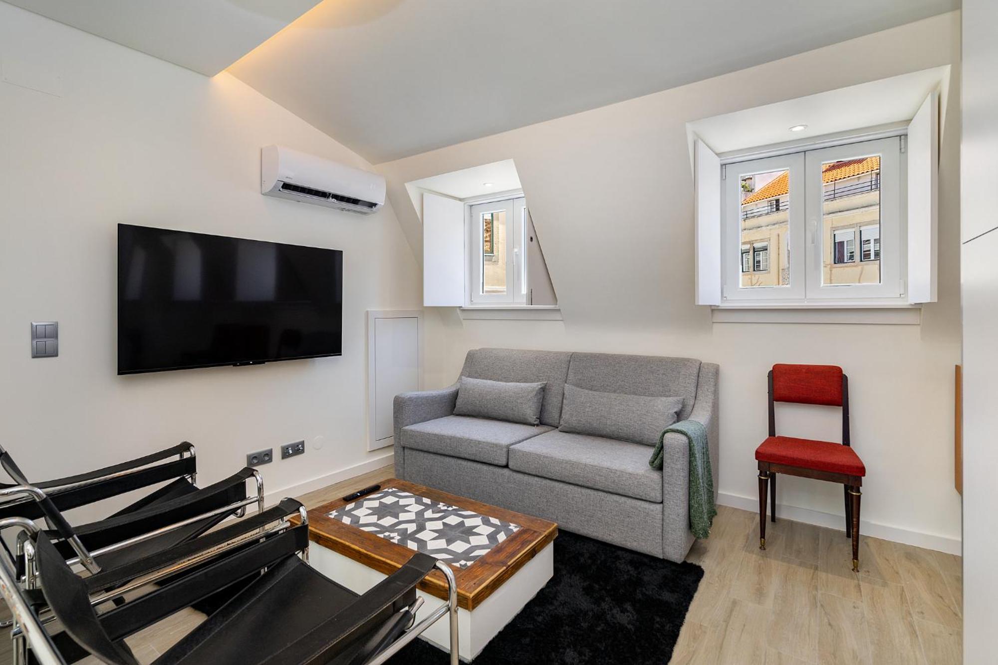 Apartment Intendente Modern Lisbon